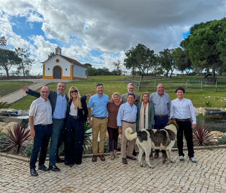 Representante da SINAPI visita a PMH